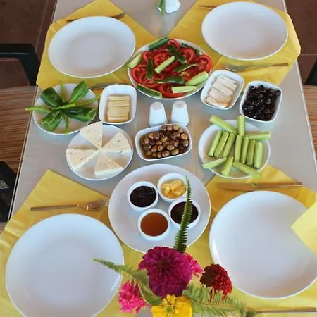 Maji Village Kamp alanı Çıralı
